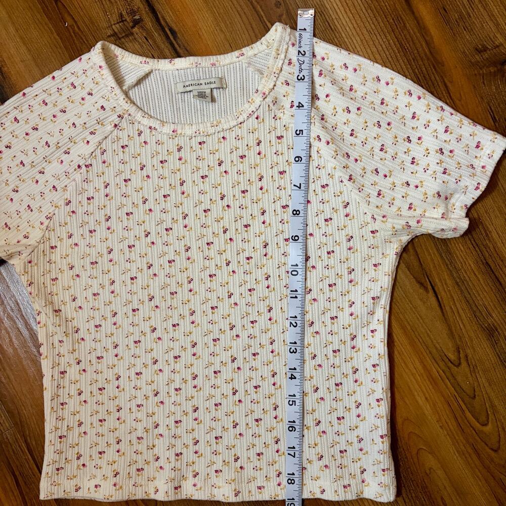 American Eagle Floral Baby Tee Size S - Picture 6 of 6